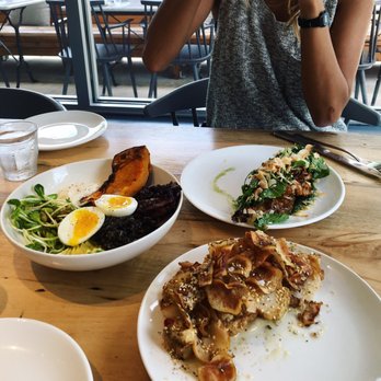 Launderette - Beluga Lentils, Tandoori Prawns, and Roasted Cauliflower - New American Near Me - Austin, Texas