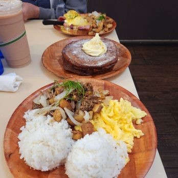My Cafe - Kalua Hash,Eggs Benedict & Malasada pancakes!! Mmmm Ono - Breakfast & Brunch Near Me - Kapolei, Hawaii