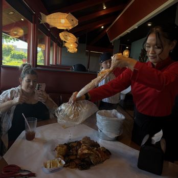 Cajun Claws Seafood Boil House - Cajun/Creole Near Me - Springfield, Oregon