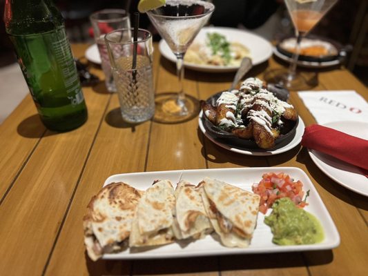 RED O CANTINA by null