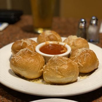 Kenzie's - Garlic knots - Cocktail Bars Near Me - Celebration, Florida