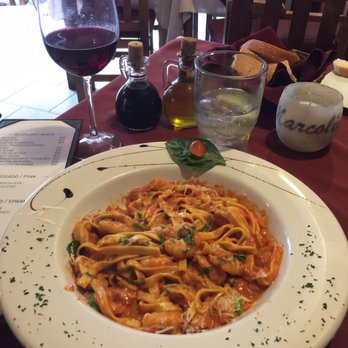 Marcolino pasta y vino - Routa fettuccine in vodka sauce with shrimp. Delicioso - Italian Near Me - Bucerias, NAY Marcolino pasta y vino - Routa fettuccine in vodka sauce with shrimp. Delicioso - Italian Near Me - Bucerias, NAY