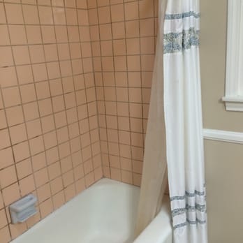 Skyline Construction and Remodeling - This was our old and horrible bath... - General Contractors Near Me - Los Angeles, California Skyline Construction and Remodeling - This was our old and horrible bath... - General Contractors Near Me - Los Angeles, California