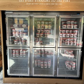 Salt & Straw - Inside fridge - Ice Cream & Frozen Yogurt Near Me - New York, New York Salt & Straw - Inside fridge - Ice Cream & Frozen Yogurt Near Me - New York, New York