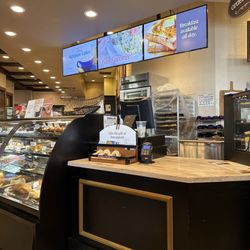 la Madeleine - Inside