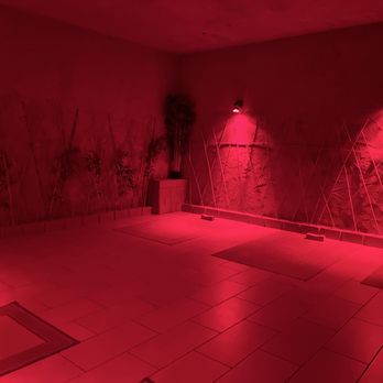 Spaland - Clay room. Only a little plastic in the form of cheep fake bamboo. Take it out and this sauna would be great. - Day Spas Near Me - Duluth, Georgia