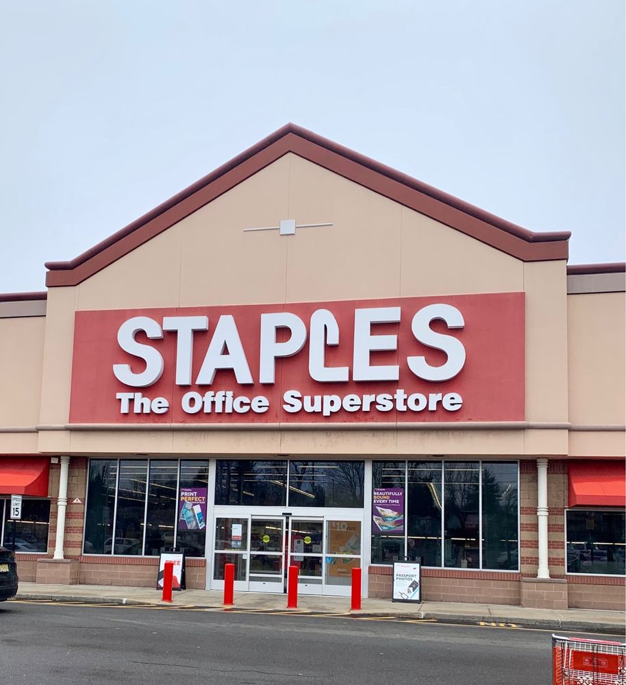 STAPLES Updated September 2024 31 Photos & 43 Reviews 136 Kingsland Rd, Clifton, New
