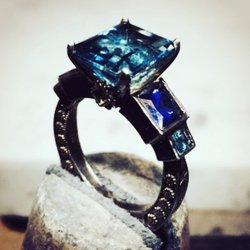 Nathan's & Co Jewelers