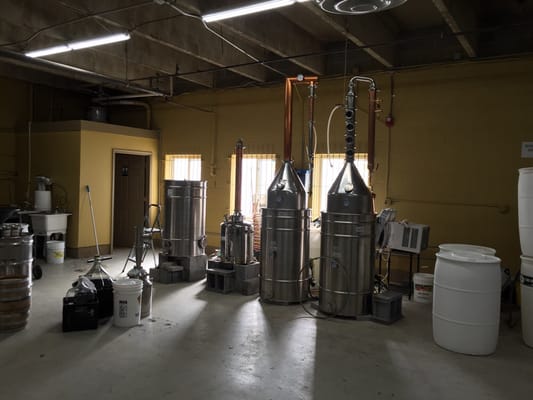 Twin Valley Distillers by null