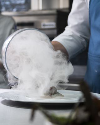 Restaurant Interlude by null