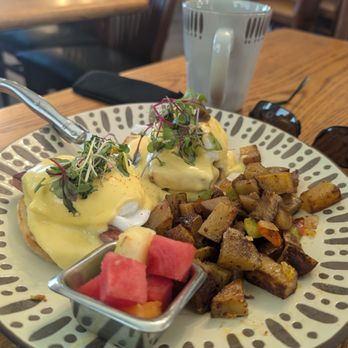 Social Kitchen - Breakfast & Brunch Near Me - Palo Cedro, California Social Kitchen - Breakfast & Brunch Near Me - Palo Cedro, California