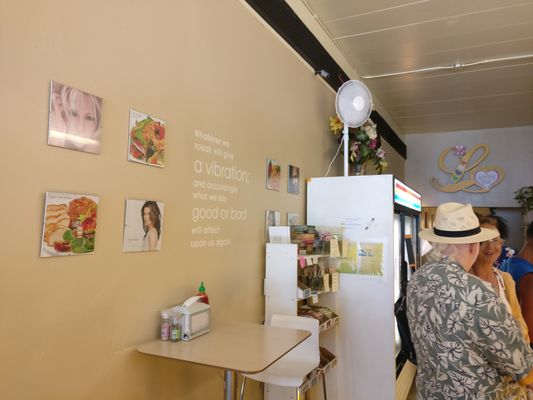 Loving Hut by null