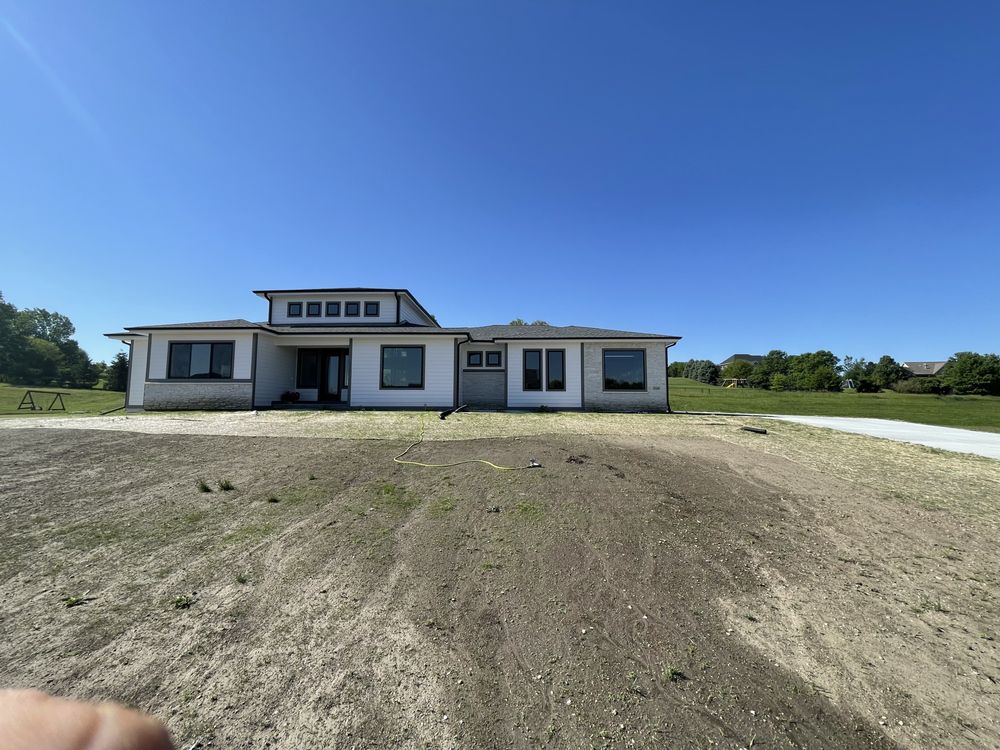 THOMAS SEAMLESS GUTTERS Updated June 2024 21 Photos Des Moines