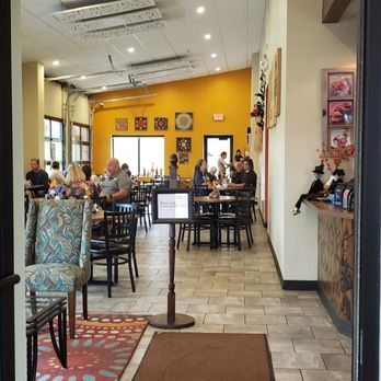 Black Honey Hashery - Coffee & Tea Near Me - De Pere, Wisconsin