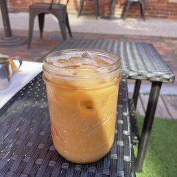 Vanilla latte with oat milk Vanilla latte with oat milk