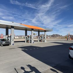 76 - Yep it's a gas station but oh so much more