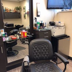 The Men's Room Barbershop Miami