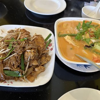 Mingala Restaurant - Chow Kwey Teo & Soup - Burmese Near Me - Newark, California Mingala Restaurant - Chow Kwey Teo & Soup - Burmese Near Me - Newark, California