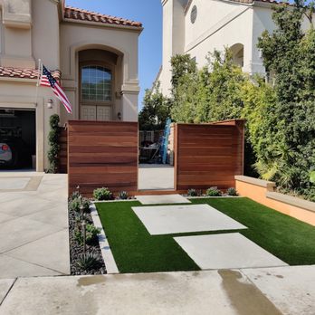 OC Artistic Landscape - a front yard with artificial grass - Landscaping Near Me OC Artistic Landscape - a front yard with artificial grass - Landscaping Near Me