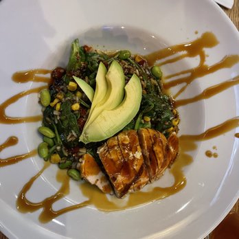 Dick's Pub & Restaurant - Buddha Bowl: grilled chicken or salmon. Delicious! - New American Near Me - Las Vegas, New Mexico