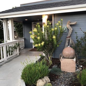 Sand Pebbles Inn - Reception entrance - Hotels Near Me - Cambria, California Sand Pebbles Inn - Reception entrance - Hotels Near Me - Cambria, California