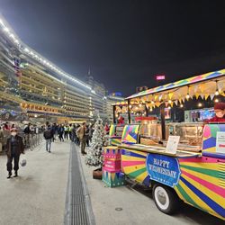 跑馬地馬場 - Vendors