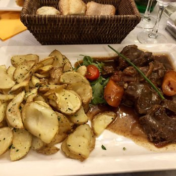 Le Relais Gascon - Beef bourguignon - French Southwest Near Me - Paris, 75 Le Relais Gascon - Beef bourguignon - French Southwest Near Me - Paris, 75