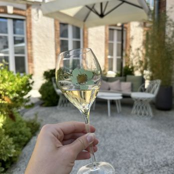Champagne Perrier-Jouet - Wineries Near Me - Epernay, 51