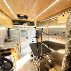 Blooming Mobile Grooming - Inside our mobile van's salon area