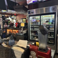 LandLubber's Raw Bar & Grill - Bar