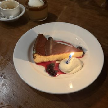 Hippo - American Near Me - Los Angeles, California