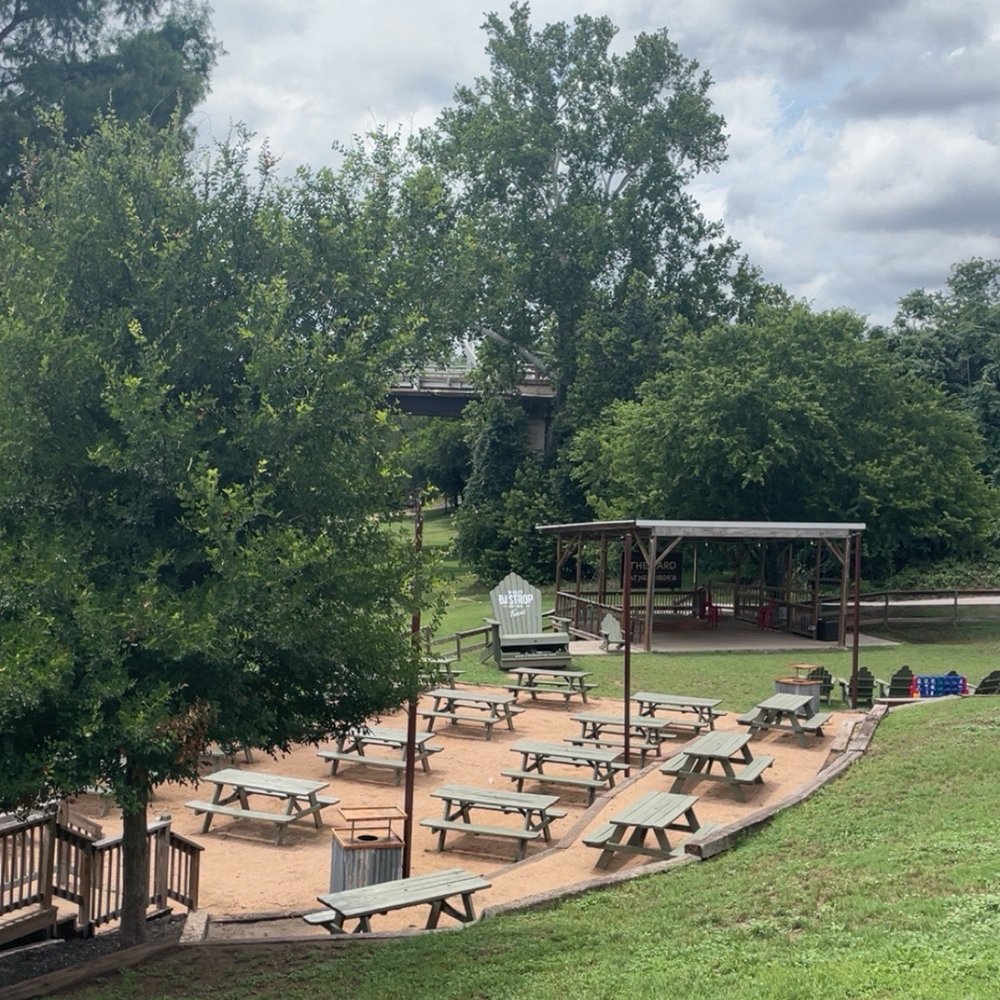 Neighbor's Kitchen & Yard - Pizza Near Me - Bastrop, Texas