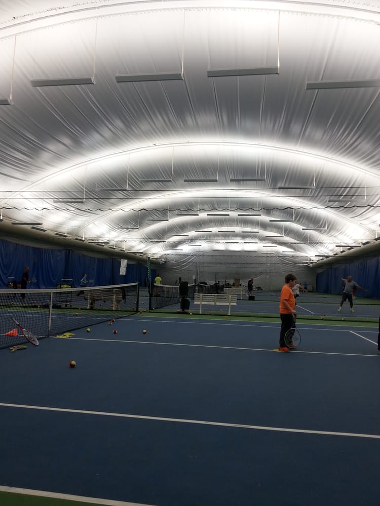 Wheaton Indoor Tennis Logo