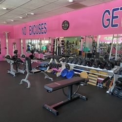 Women's Athletic Club - Free weights!