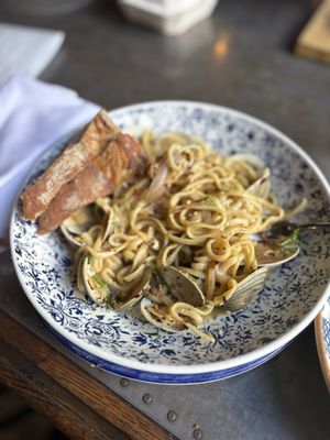 Mia's Italian Kitchen by null