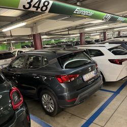 Europcar - Pick up car