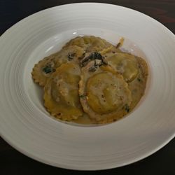 Sapore di la Italia - Wild mushrooms ravioli