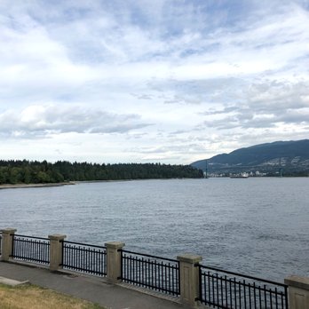 Brockton Point Lighthouse - Views - Parks Near Me - Vancouver, British Columbia