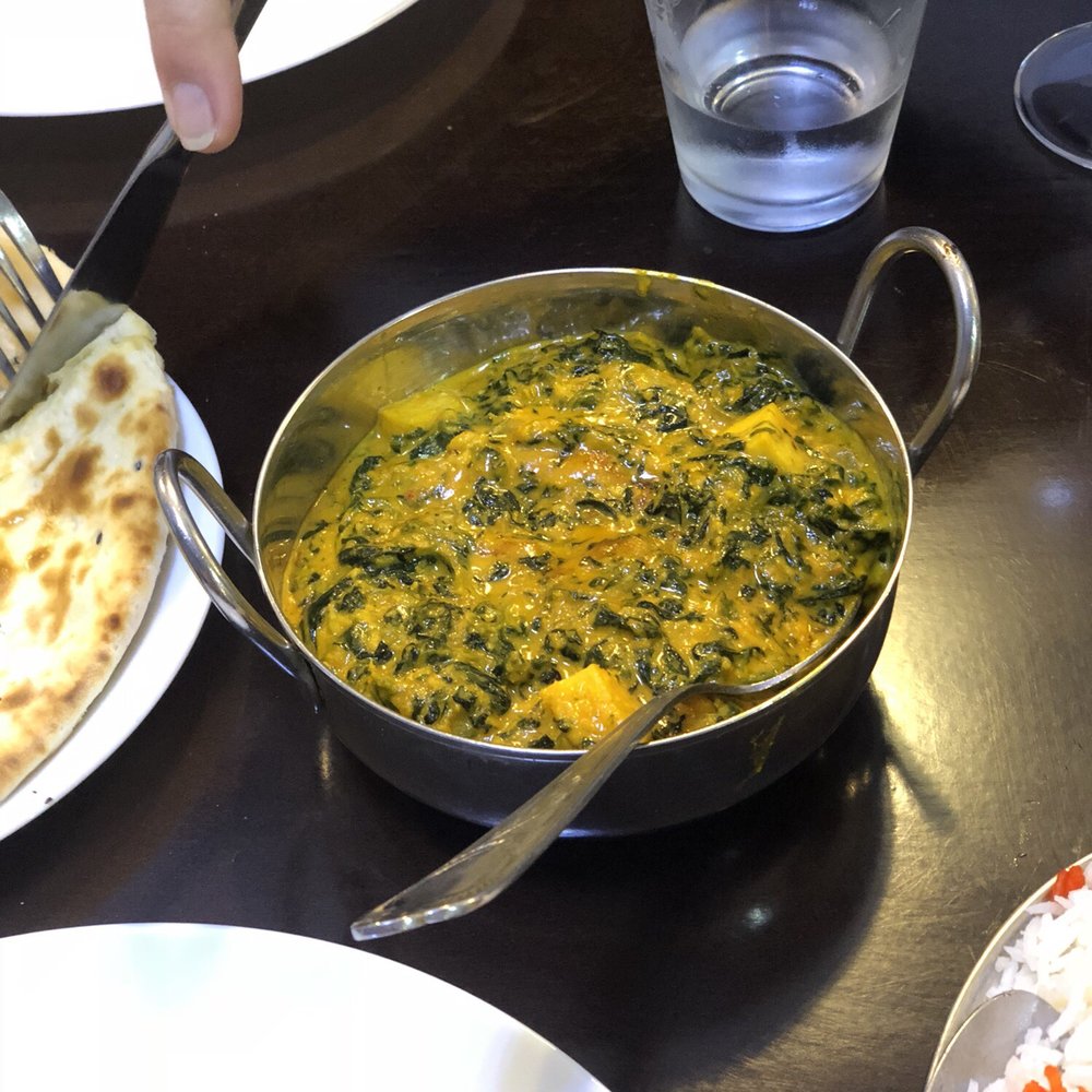 Le Taj - Spinach and cheese, more sweet and cheesy than usual - Indian Near Me - Saint-Gilles, BRU Le Taj - Spinach and cheese, more sweet and cheesy than usual - Indian Near Me - Saint-Gilles, BRU