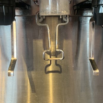 Slim Chickens - Ice dispenser - Chicken Wings Near Me - Herriman, Utah Slim Chickens - Ice dispenser - Chicken Wings Near Me - Herriman, Utah