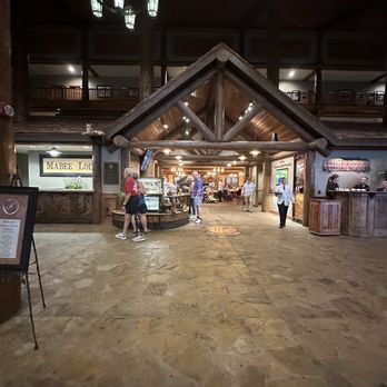 The Keeter Center - Hotels Near Me - Point Lookout, Missouri