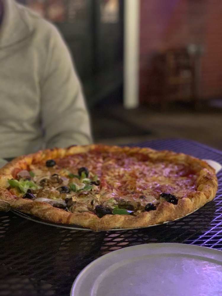 GRATEFUL HEAD PIZZA OVEN & TAP ROOM near you at 10251 US259, Broken