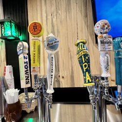 Han’s Chimaek Korean Fried Chicken & Beer