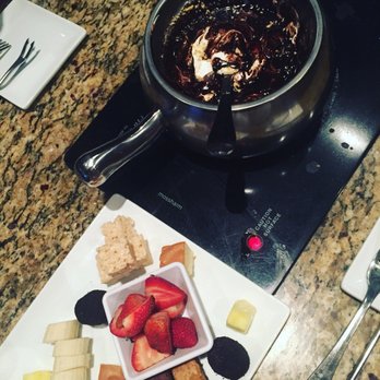 The Melting Pot - S'mores - Fondue Near Me - Bethlehem, Pennsylvania The Melting Pot - S'mores - Fondue Near Me - Bethlehem, Pennsylvania