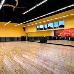 24 Hour Fitness