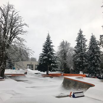 Windells Camp - Snowy Skatepark - Summer Camps Near Me - Sandy, Oregon