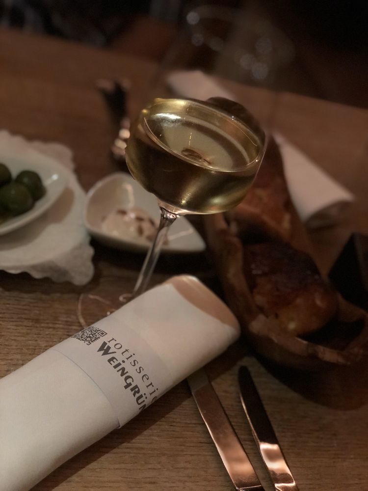 ROTISSERIE WEINGRÜN 116 Photos & 112 Reviews Gertraudenstr. 10 12, Berlin, Germany