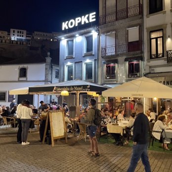 Taberninha do Manel - Outside view - Portuguese Near Me - Vila Nova de Gaia, 13