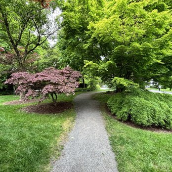 Frelinghuysen Arboretum - Botanical Gardens Near Me - Morristown, New Jersey