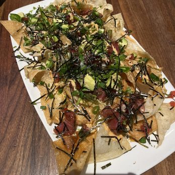 Yard House - Poke Nachos - New American Near Me - San Jose, California